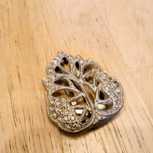Vintage art deco large rhinestone dress clip